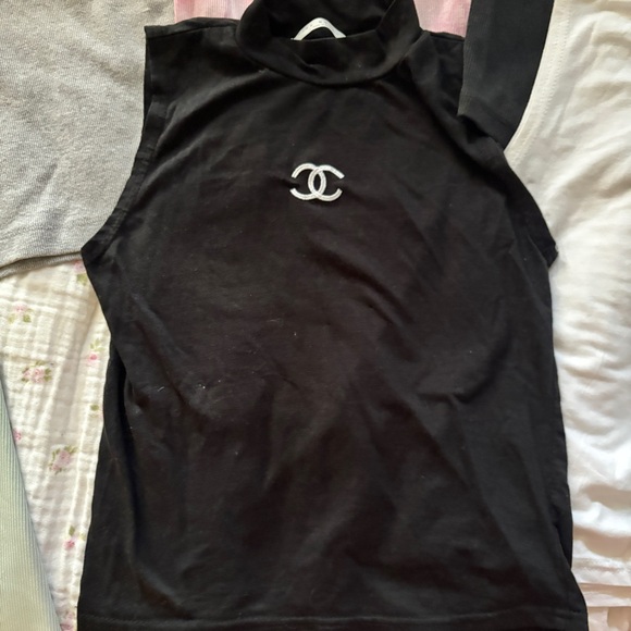 Tank Top Bundle - Picture 3 of 7